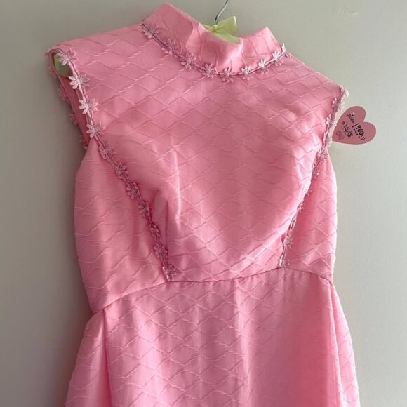 1960s Darling Ribbon Bubblegum Pink Gown - Picture 4 of 7